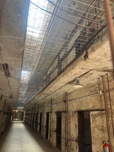 undefined Gallery Image 3