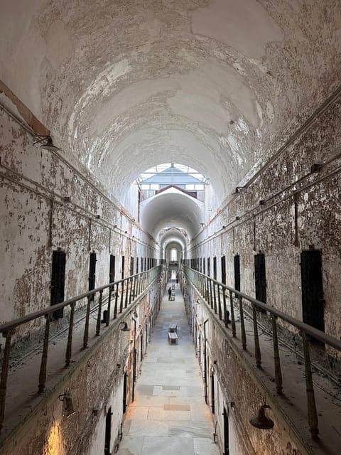 undefined Gallery Image 4