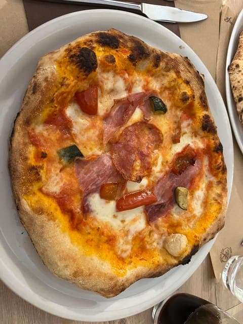 undefined Gallery Image 3