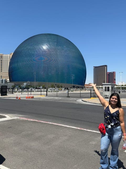 undefined Gallery Image 2