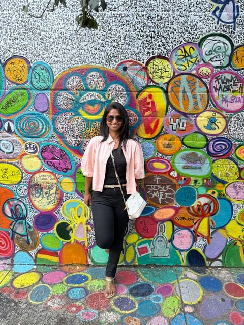 undefined Gallery Image 2