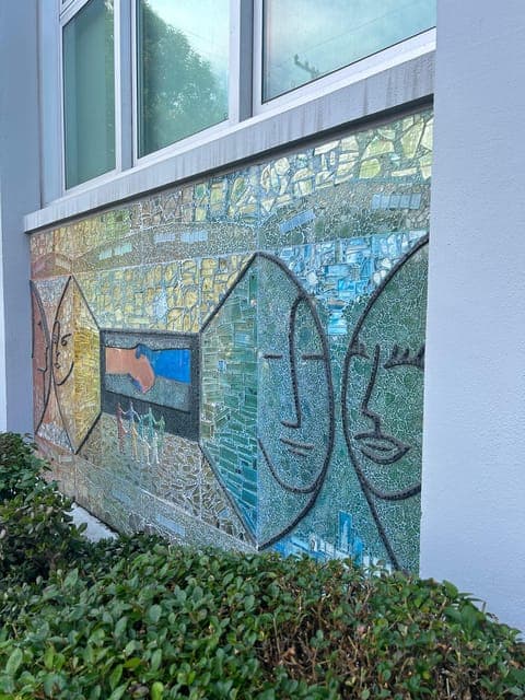 undefined Gallery Image 3