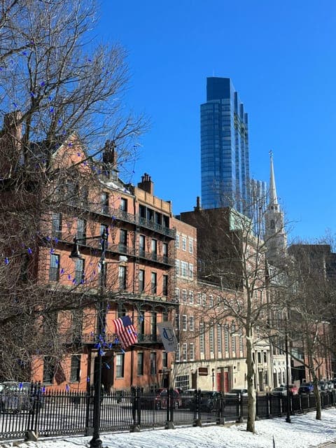 undefined Gallery Image 1