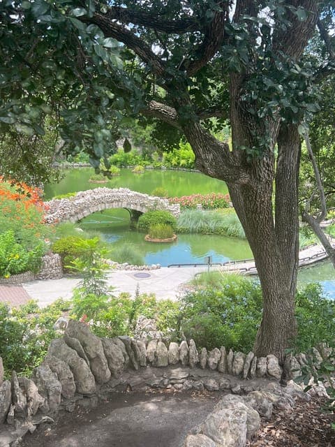 undefined Gallery Image 3