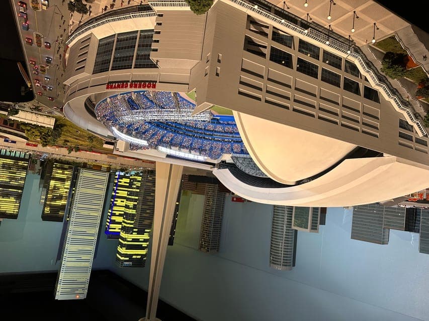 undefined Gallery Image 2