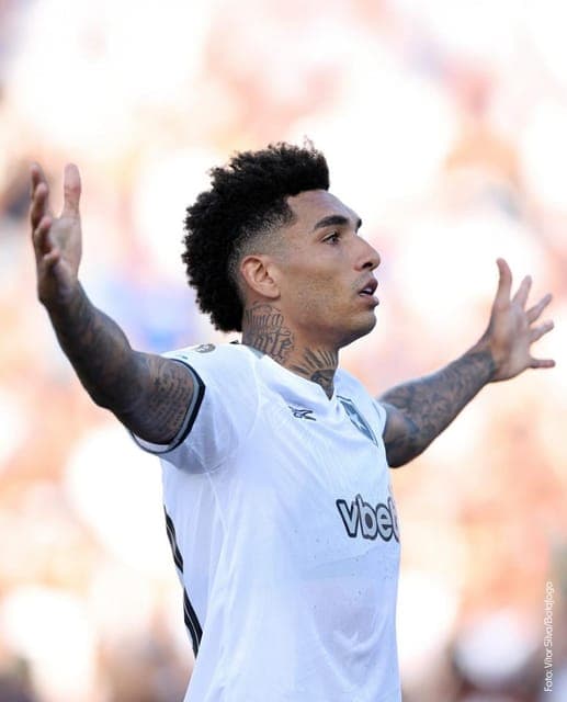 undefined Gallery Image 3