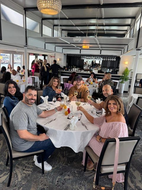 undefined Gallery Image 1