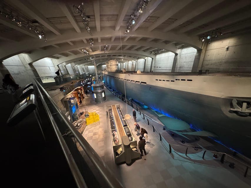 undefined Gallery Image 2