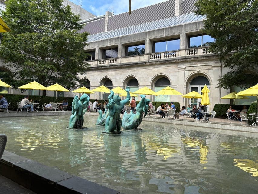 undefined Gallery Image 3