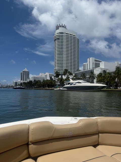 undefined Gallery Image 2