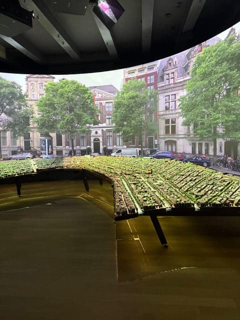 undefined Gallery Image 1