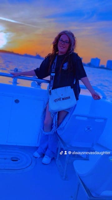 undefined Gallery Image 2