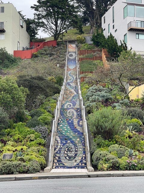 undefined Gallery Image 1