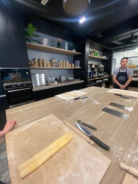 undefined Gallery Image 1