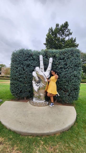 undefined Gallery Image 1