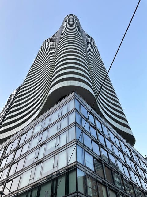 undefined Gallery Image 4