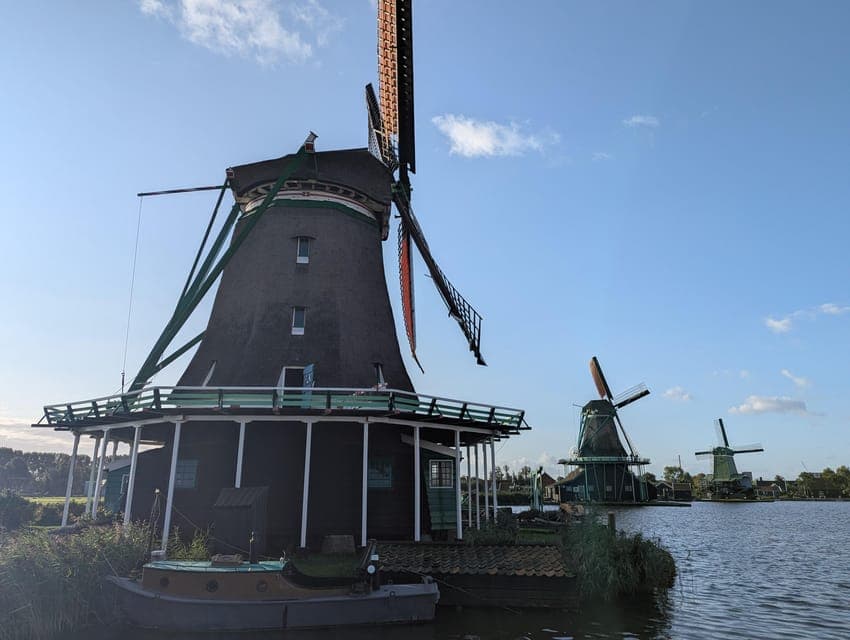 undefined Gallery Image 3