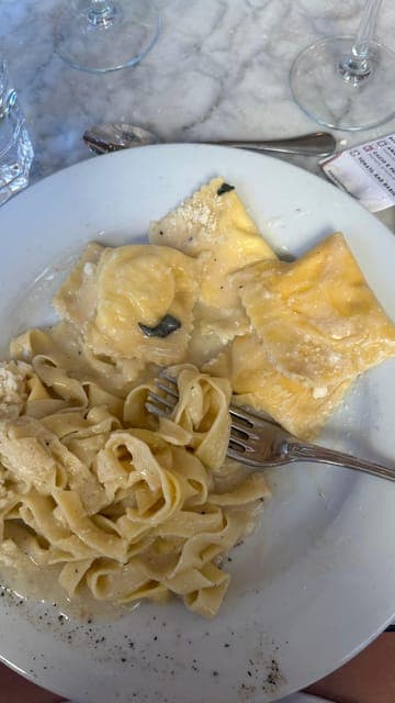 undefined Gallery Image 4