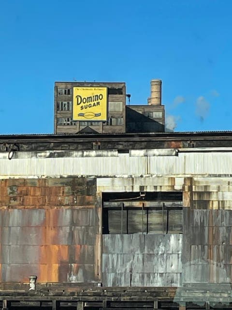 undefined Gallery Image 3