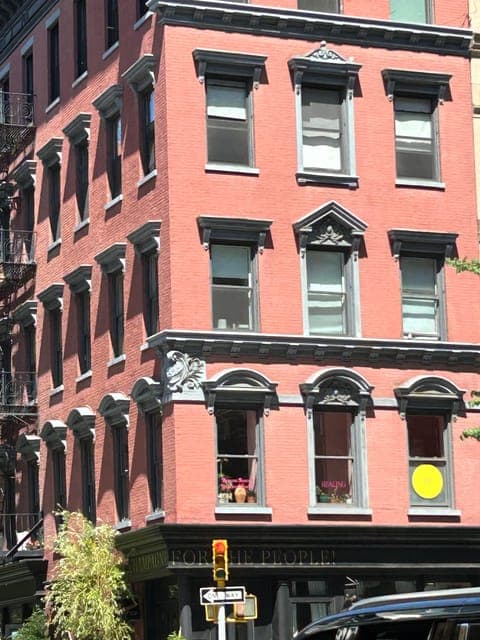 undefined Gallery Image 4