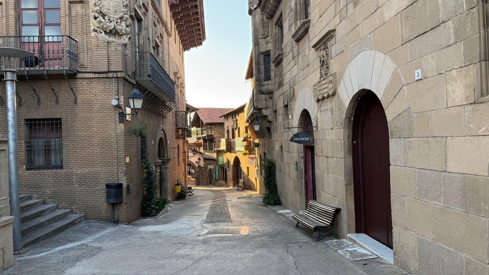 undefined Gallery Image 1