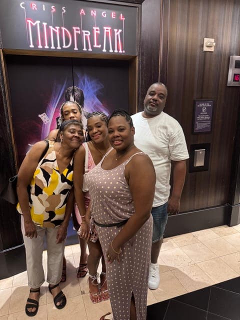 undefined Gallery Image 1