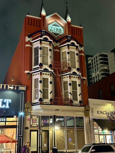 undefined Gallery Image 3