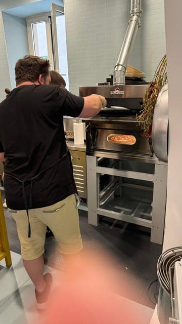 undefined Gallery Image 3