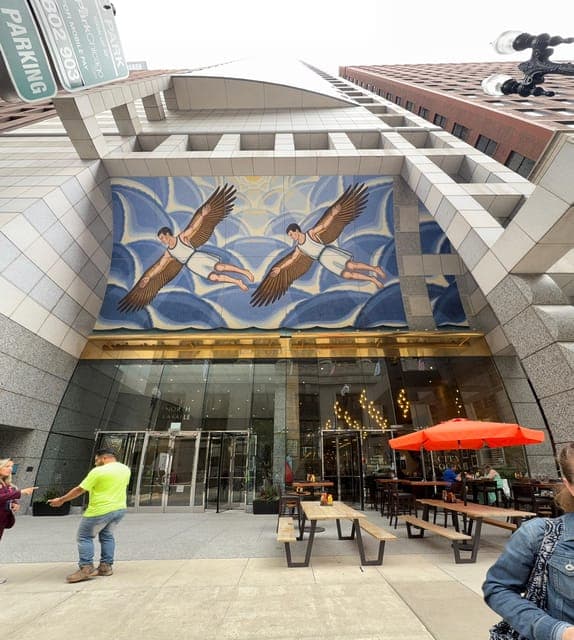 undefined Gallery Image 3