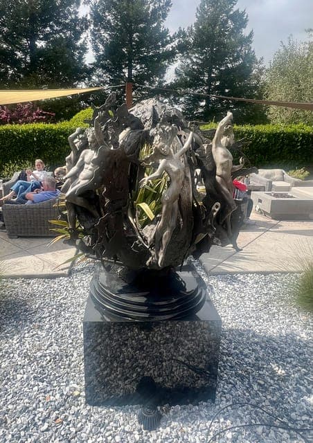 undefined Gallery Image 4