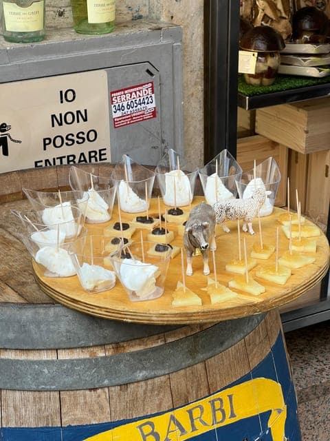 undefined Gallery Image 3