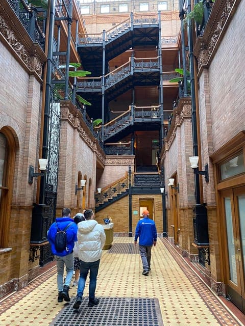 undefined Gallery Image 2