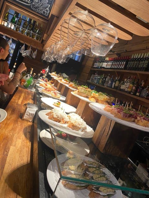 undefined Gallery Image 2