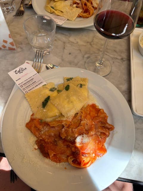 undefined Gallery Image 1