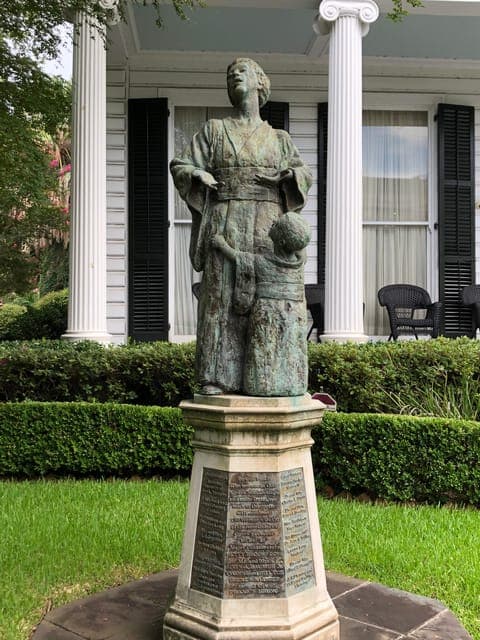 undefined Gallery Image 3