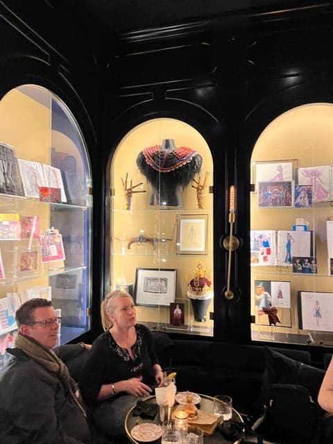 undefined Gallery Image 4