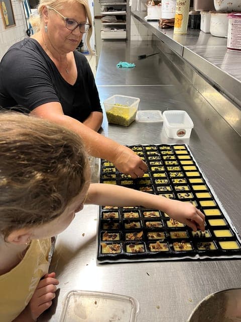 undefined Gallery Image 1