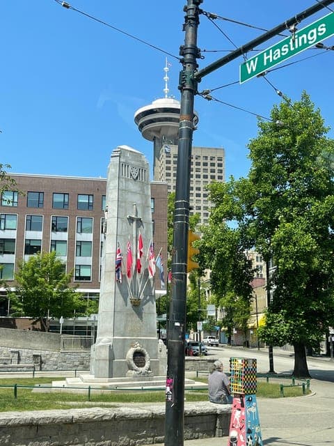 undefined Gallery Image 4