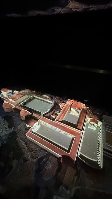 undefined Gallery Image 4