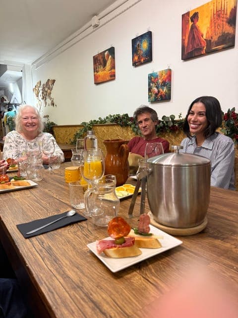 undefined Gallery Image 2