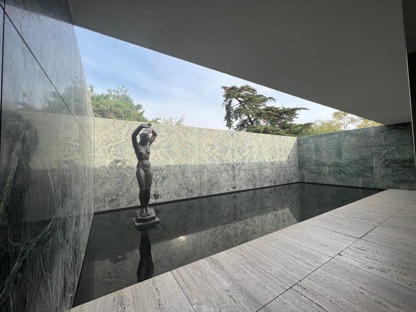 undefined Gallery Image 2