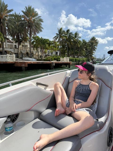 undefined Gallery Image 4