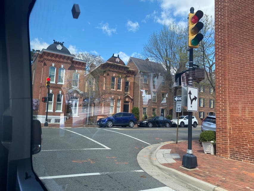 undefined Gallery Image 3