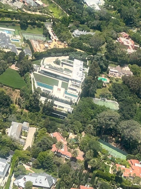 undefined Gallery Image 3