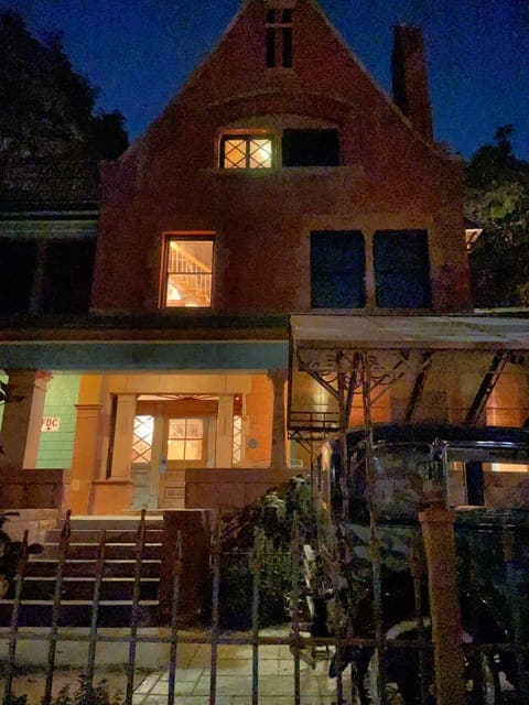 undefined Gallery Image 3