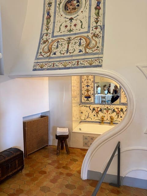 undefined Gallery Image 4