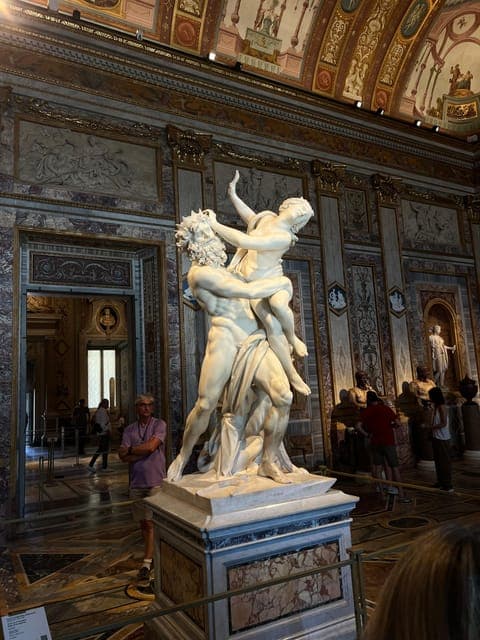 undefined Gallery Image 1