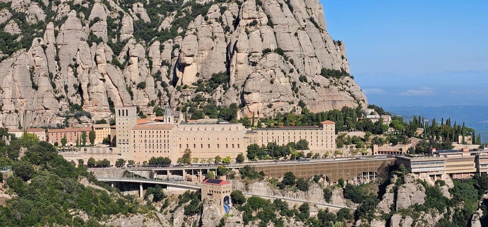 undefined Gallery Image 2