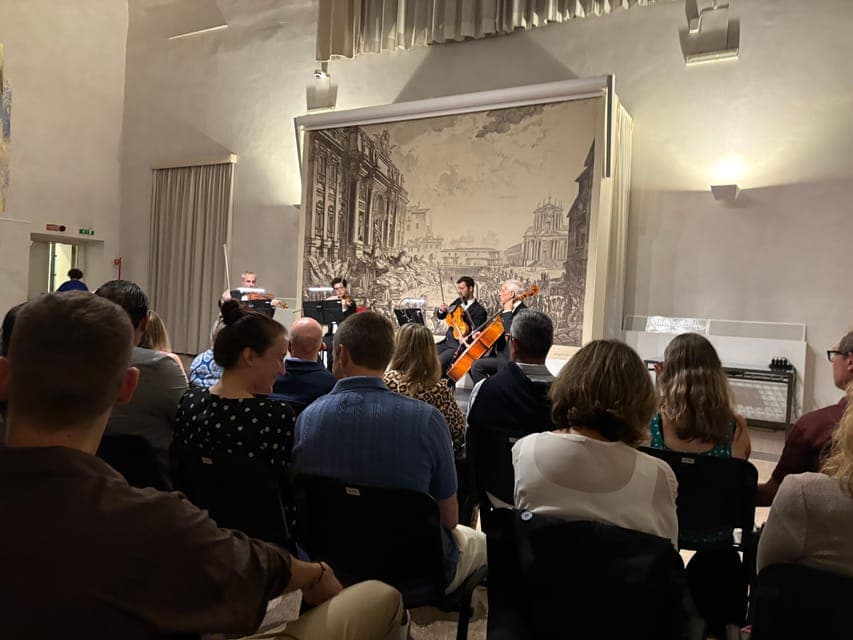 undefined Gallery Image 1