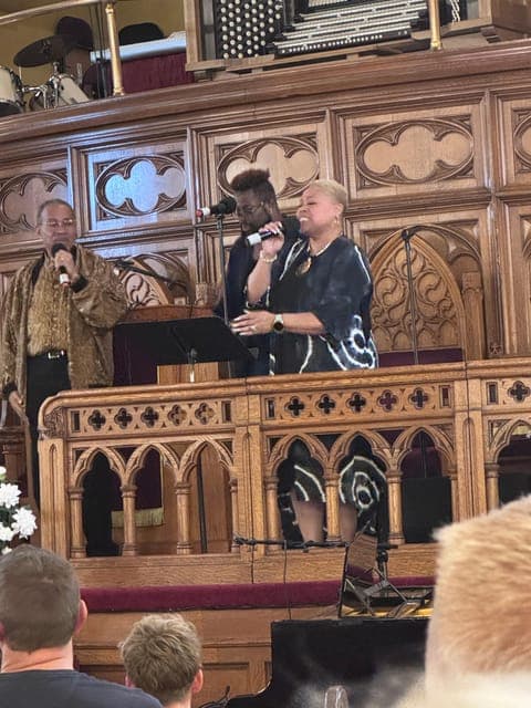 undefined Gallery Image 4